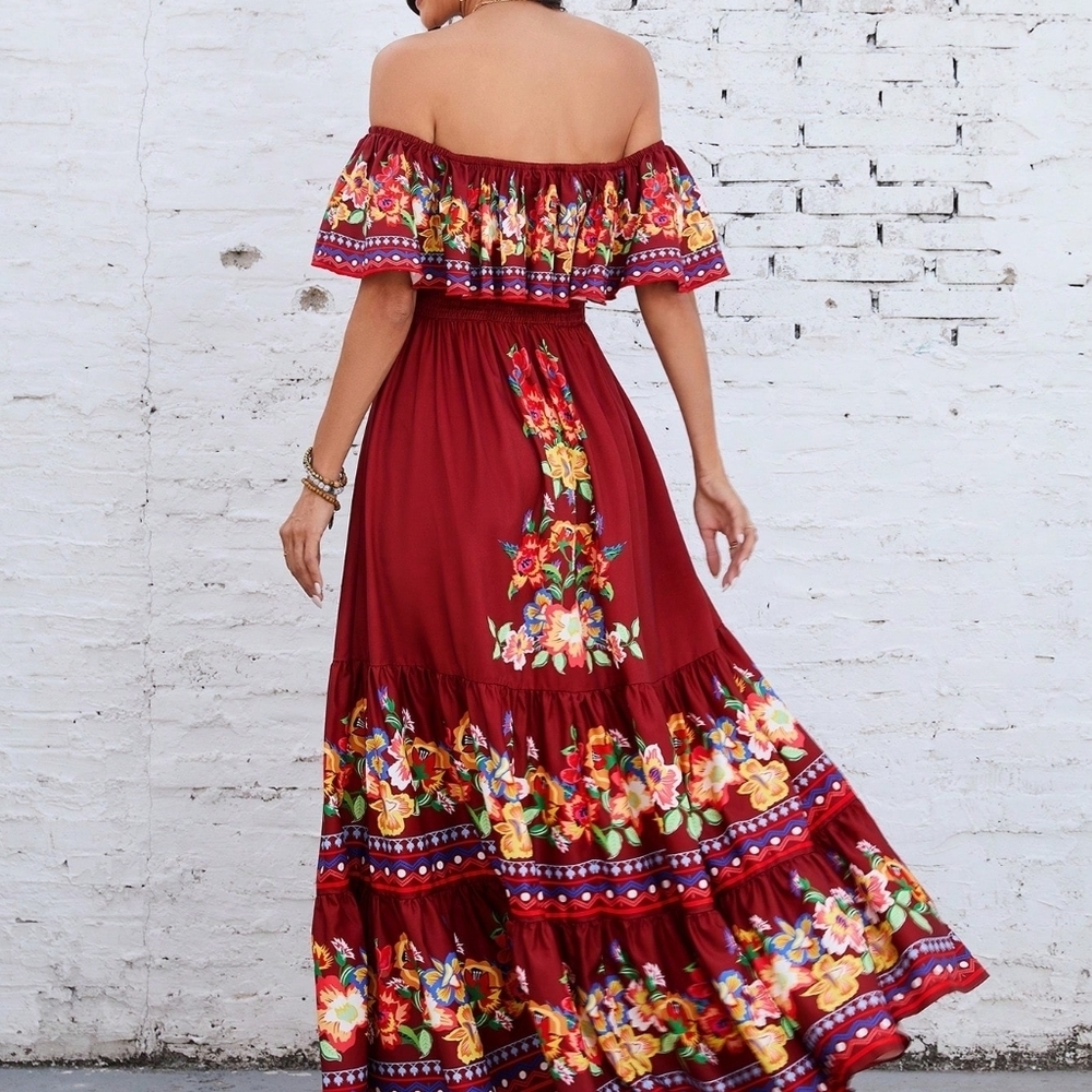 Off-Shoulder Floral Printed Dress - Picture 2 of 5